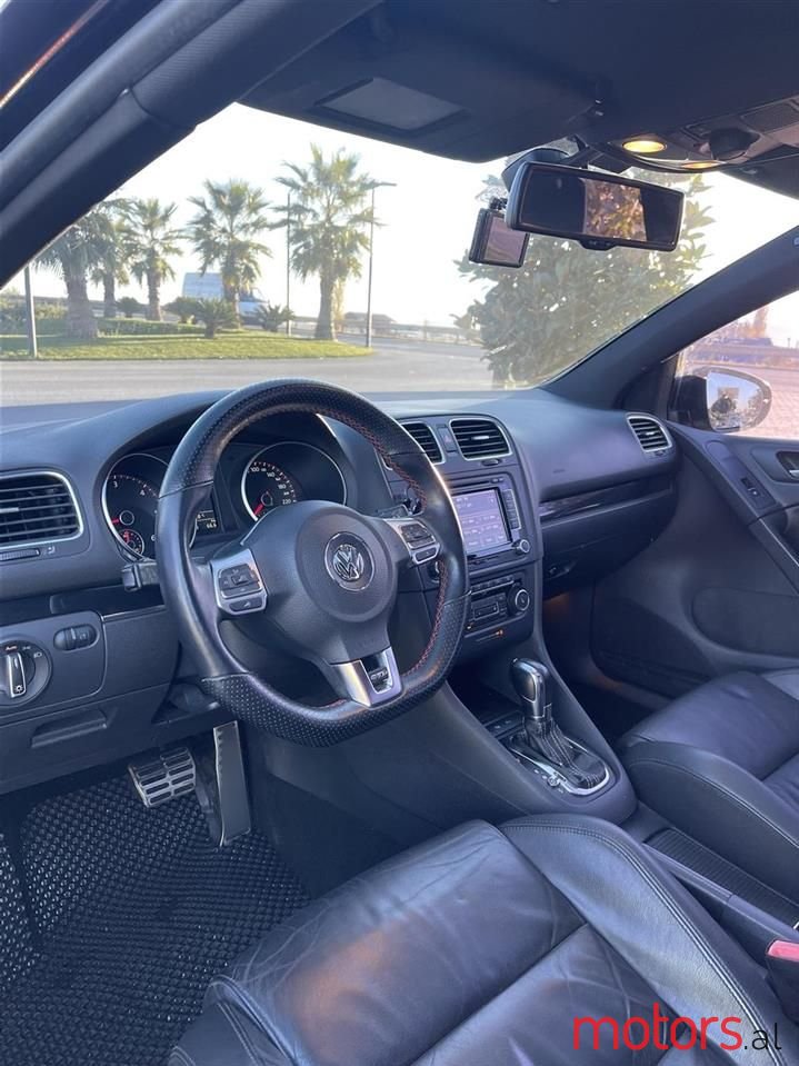 2012' Volkswagen Golf photo #6