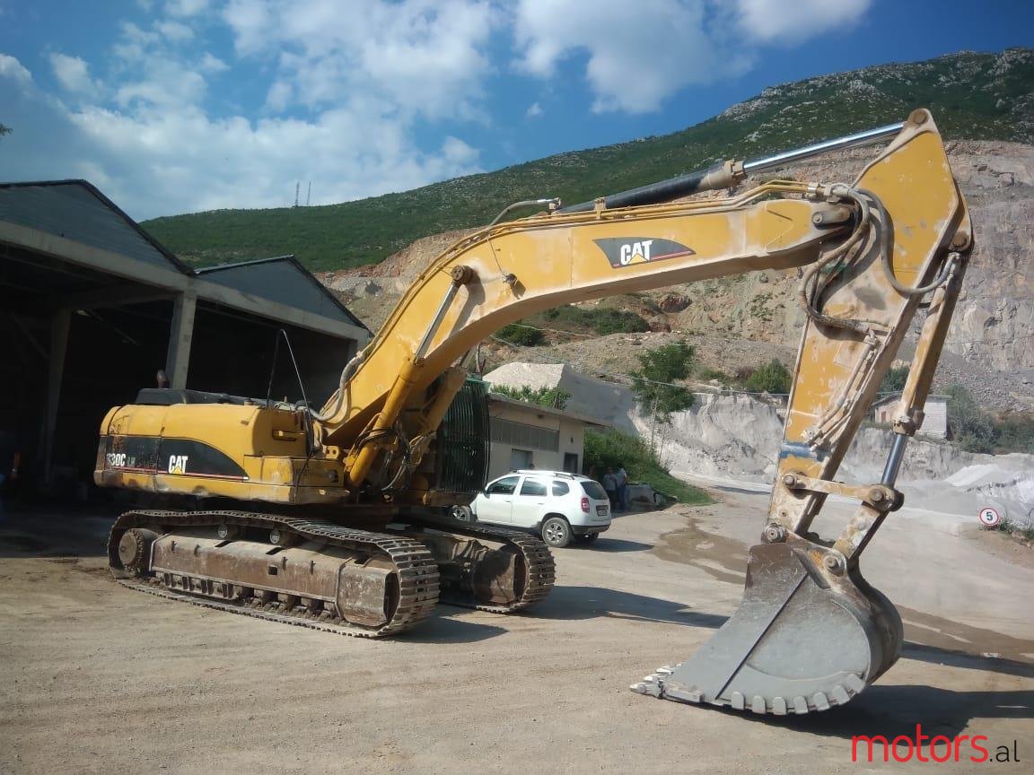 2002' Cat 330 C photo #1