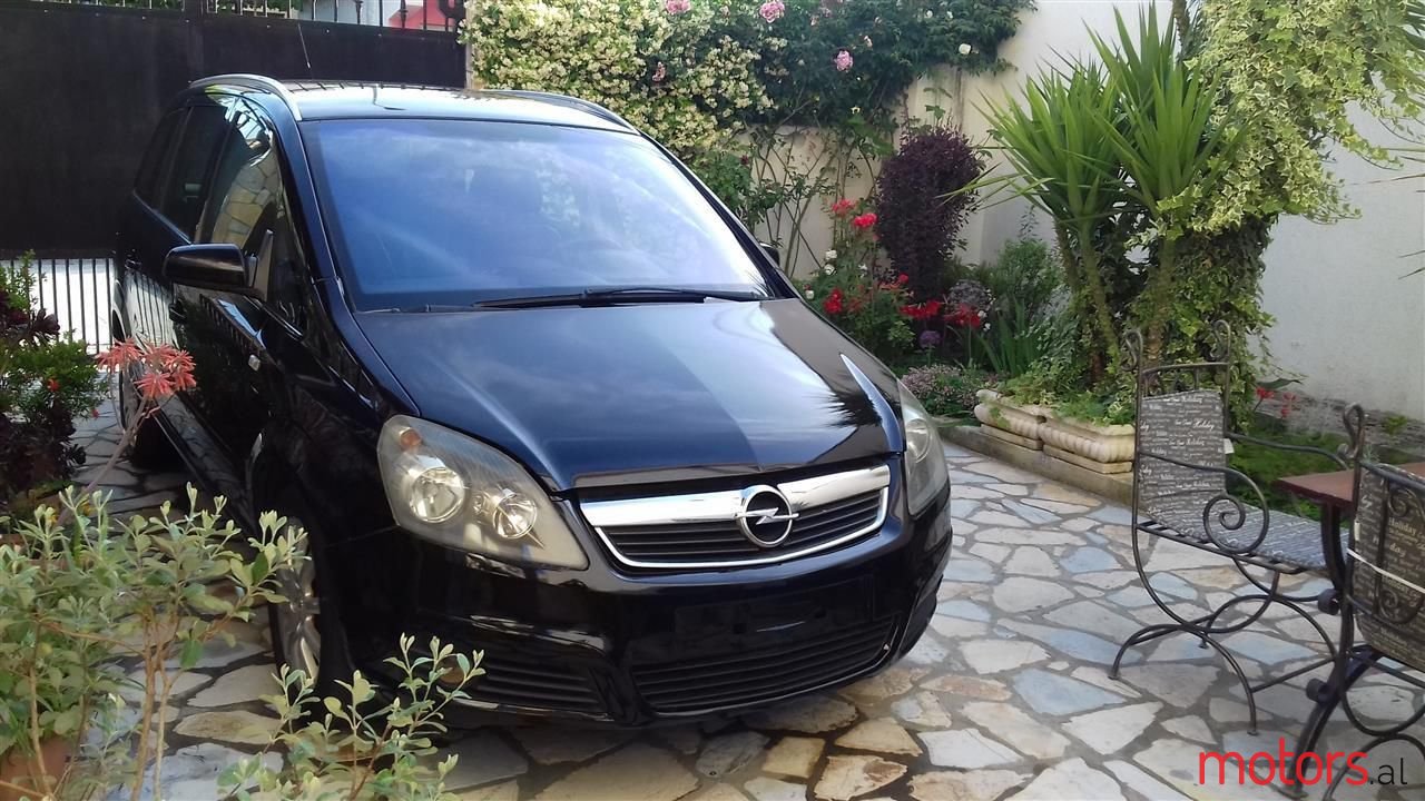2007' Opel Zafira photo #3