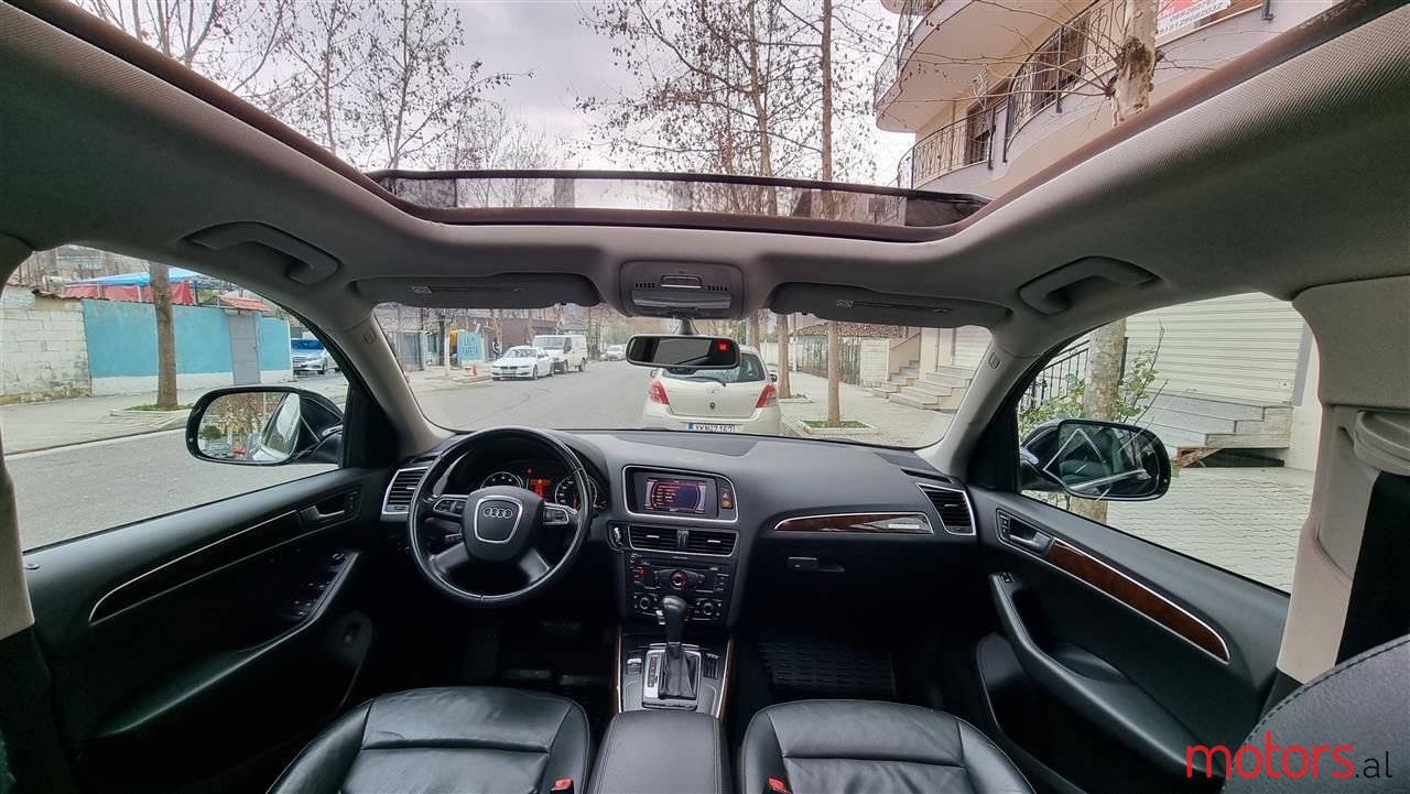 2011' Audi Q5 photo #2