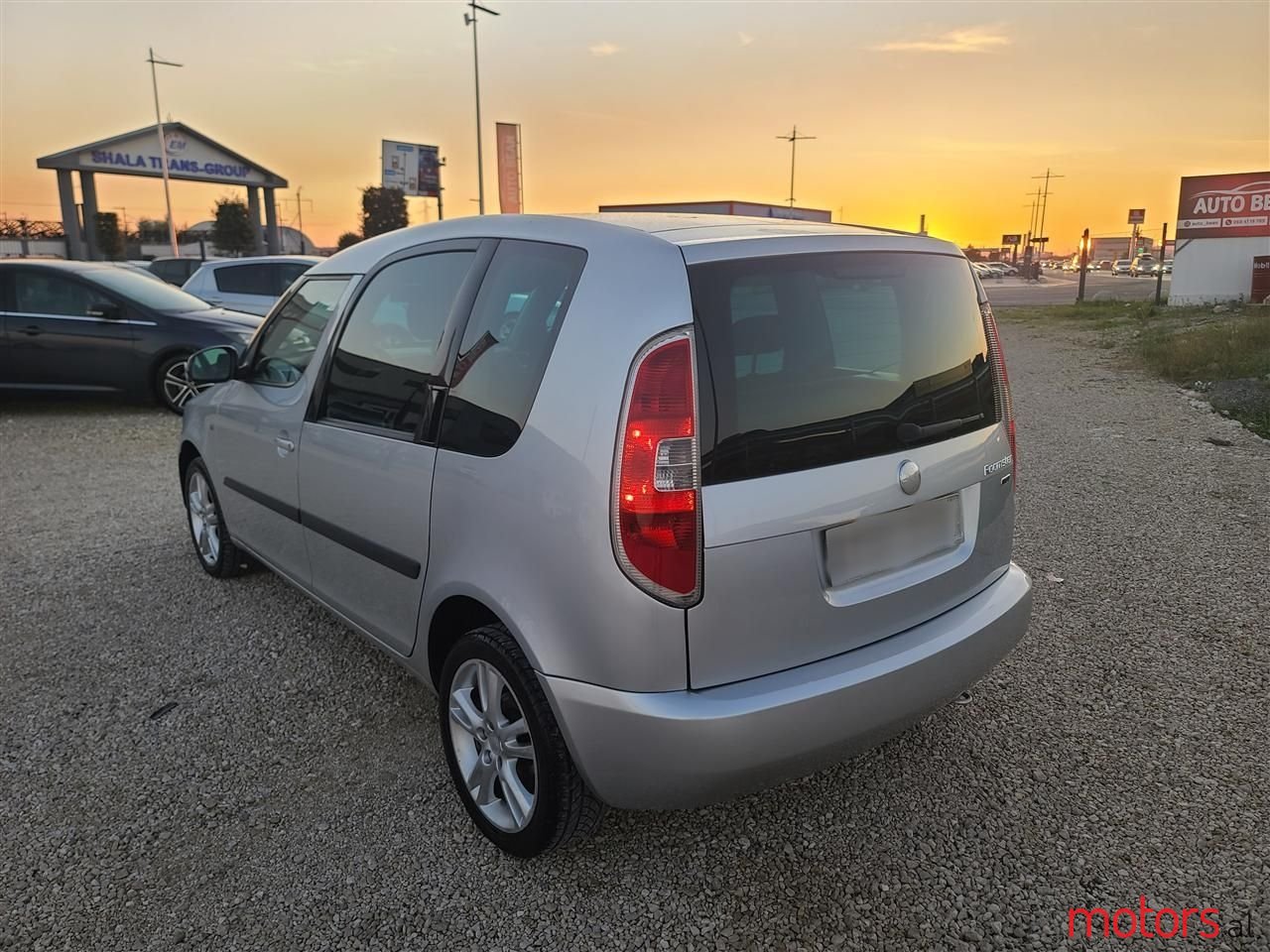 2009' Skoda Roomster photo #3