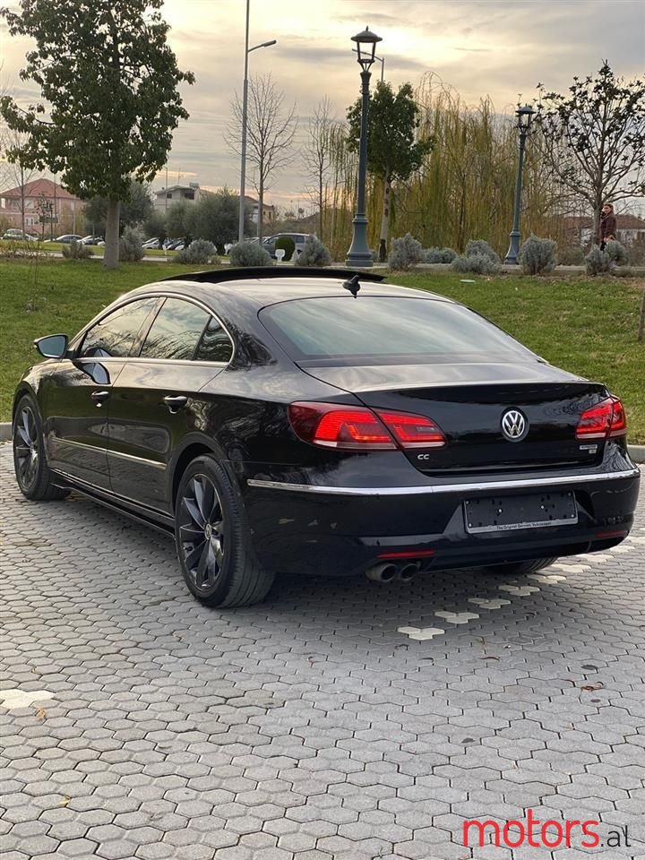 2013' Volkswagen photo #3