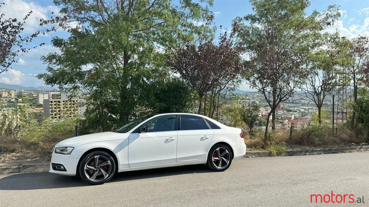 2013' Audi A4 photo #5