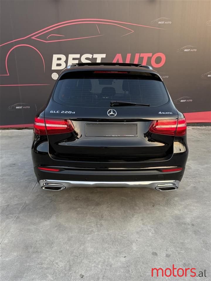 2016' Mercedes-Benz GLC 220 photo #4