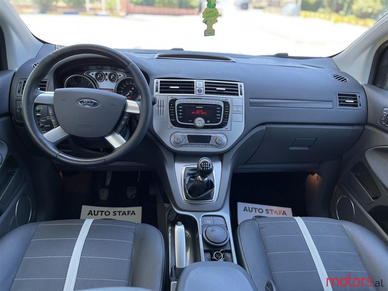 2009' Ford Kuga photo #6