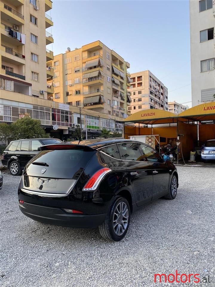 2009' Lancia Delta photo #6