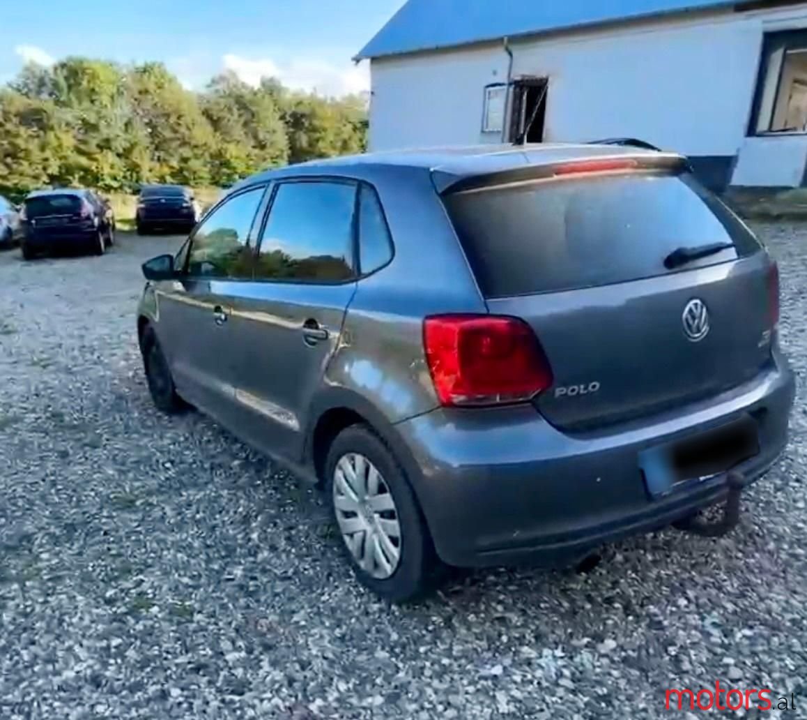 2012' Volkswagen Polo photo #4