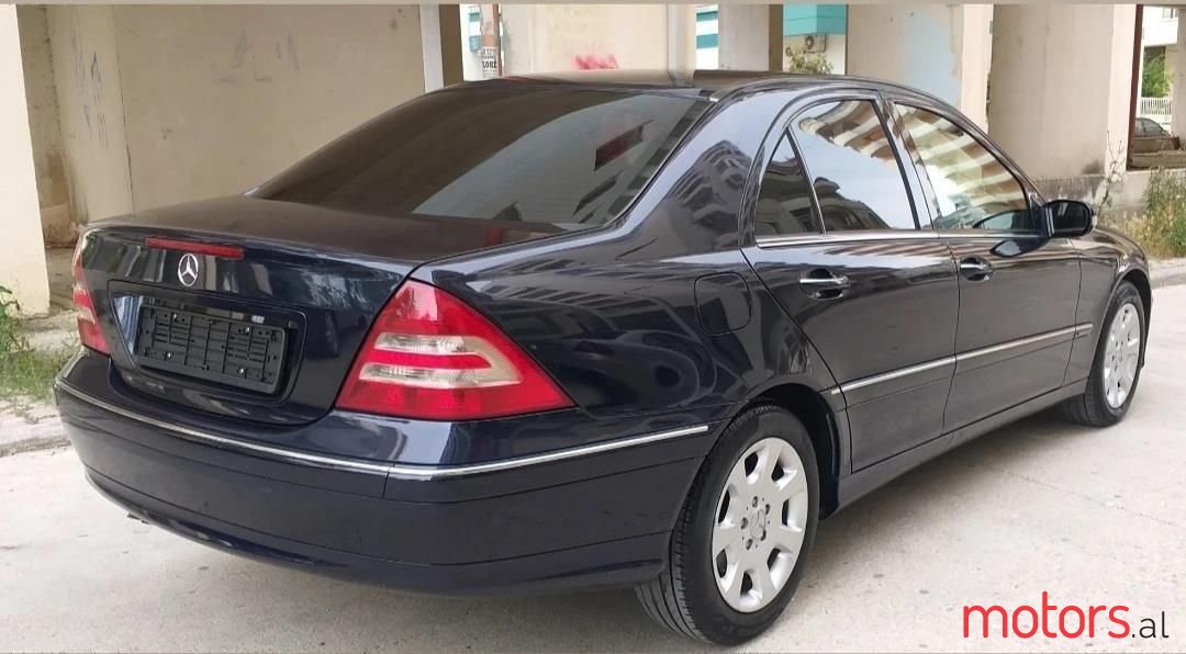 2005' Mercedes-Benz C 180 photo #1