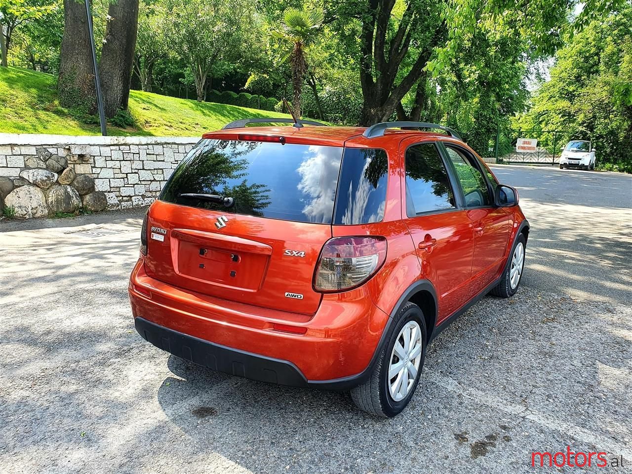 2011' Suzuki SX4 photo #6