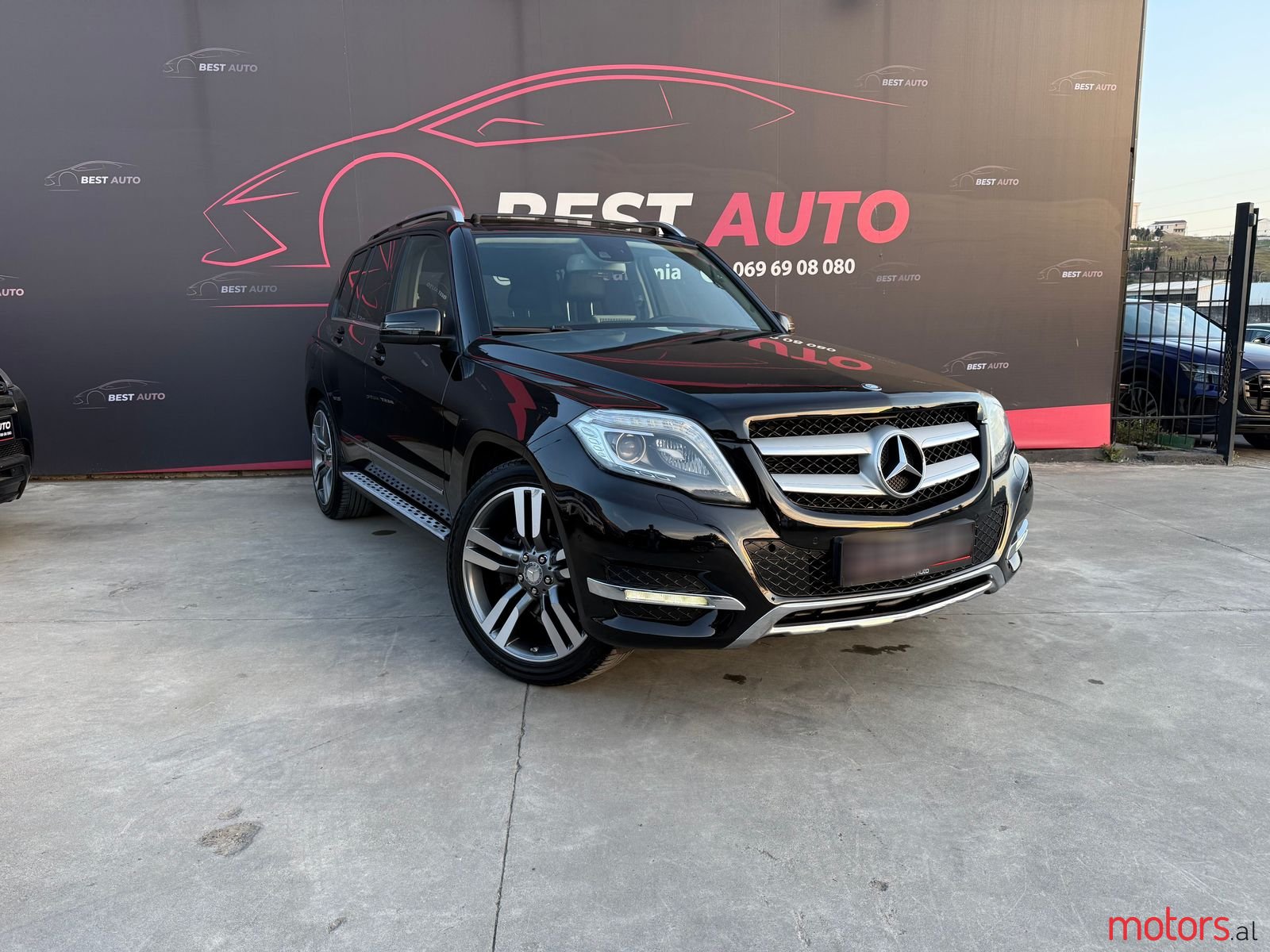 2015' Mercedes-Benz GLK 220 photo #1