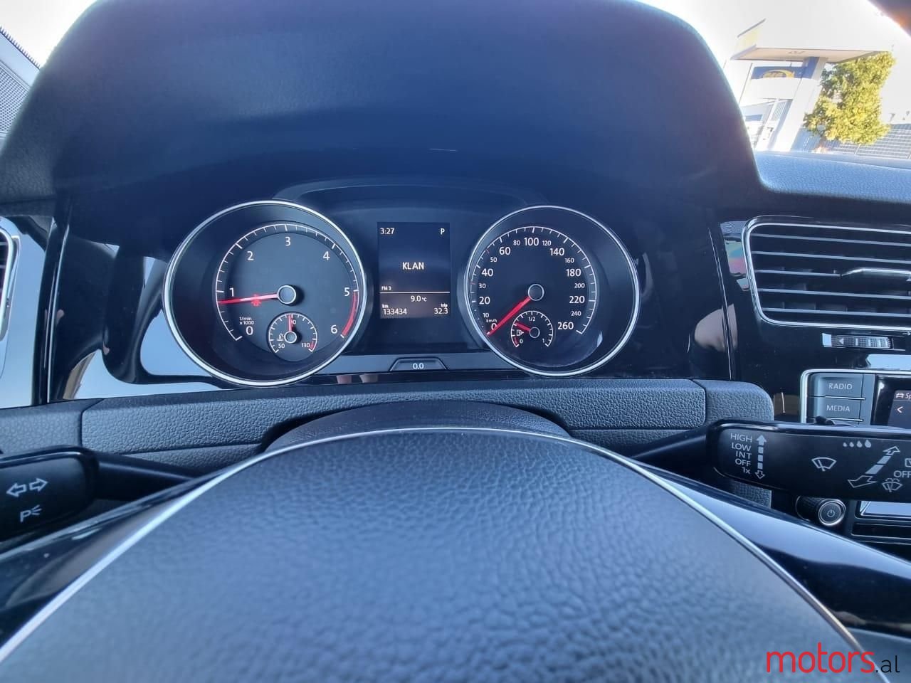 2013' Volkswagen Golf photo #5