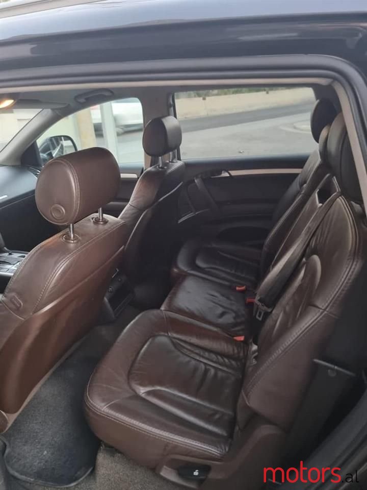 2007' Audi Q7 photo #5