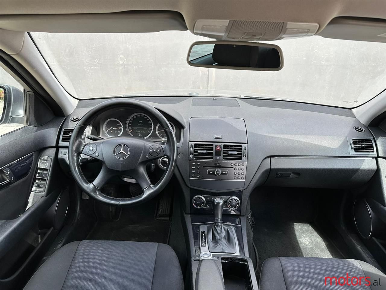 2009' Mercedes-Benz C 220 photo #2