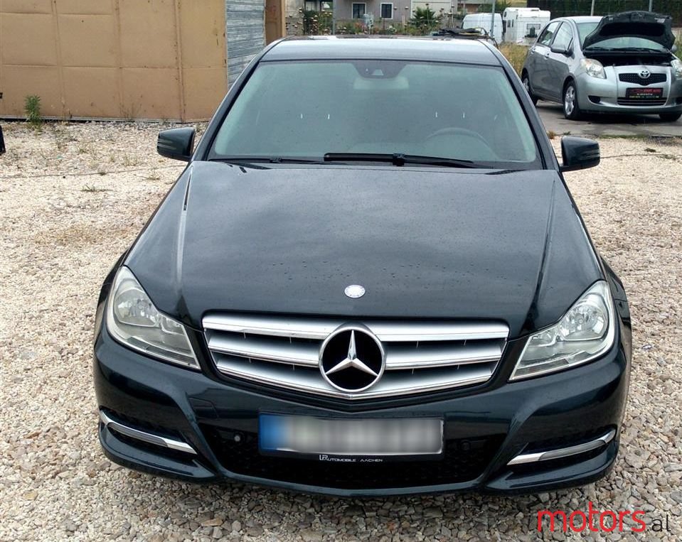 2011' Mercedes-Benz C 180 photo #4