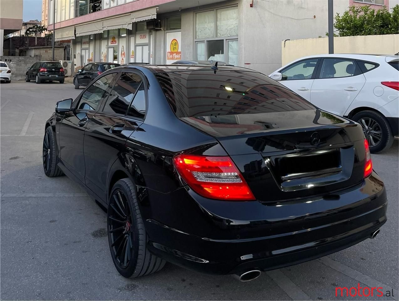 2009' Mercedes-Benz C 320 photo #6