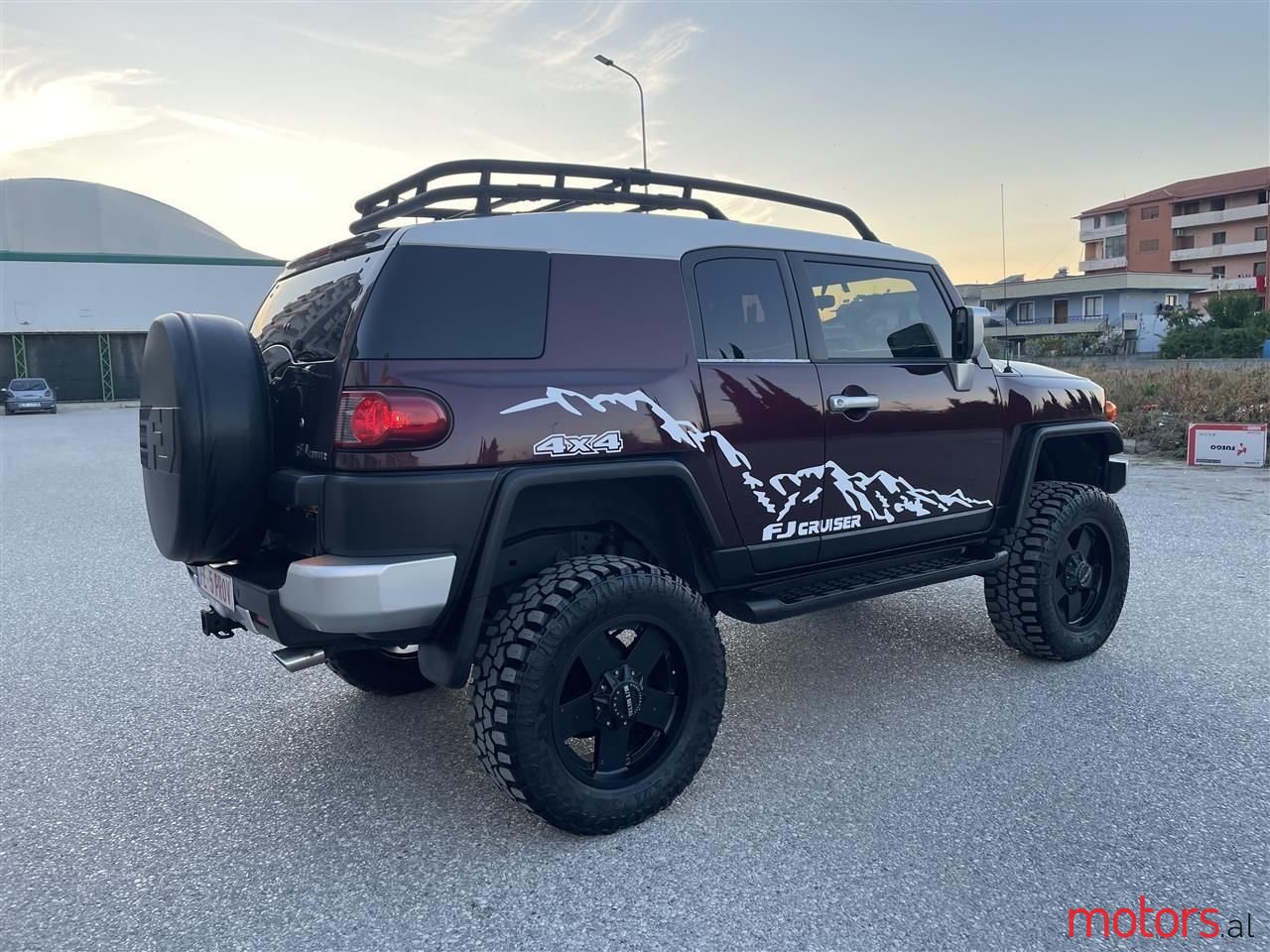 2007' Toyota FJ photo #2