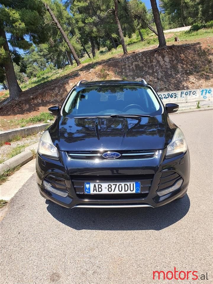 2013' Ford Kuga photo #2