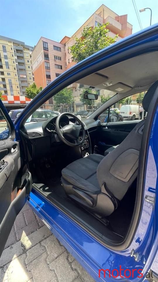 2007' Peugeot 207 photo #6