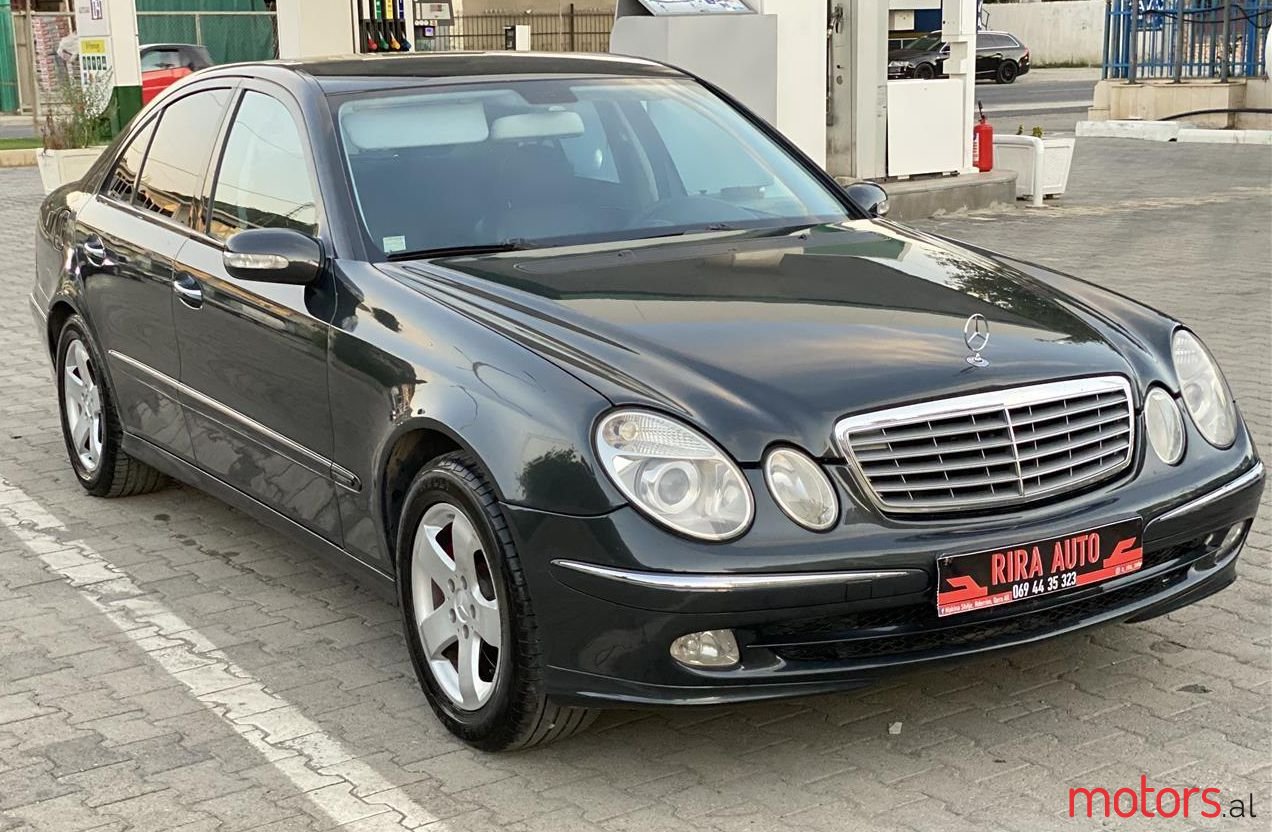 2002' Mercedes-Benz E 270 photo #1