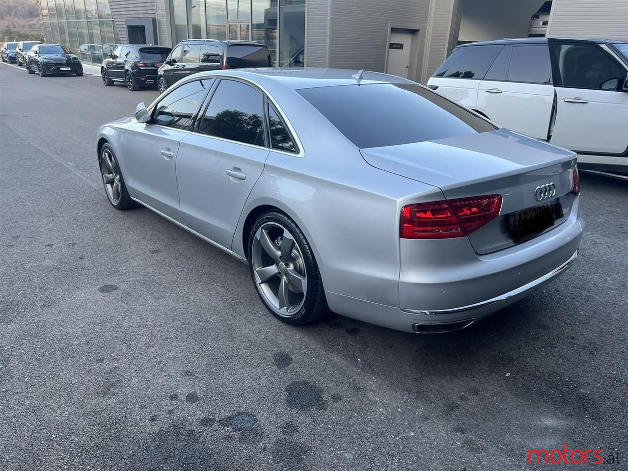 2011' Audi A8 photo #3