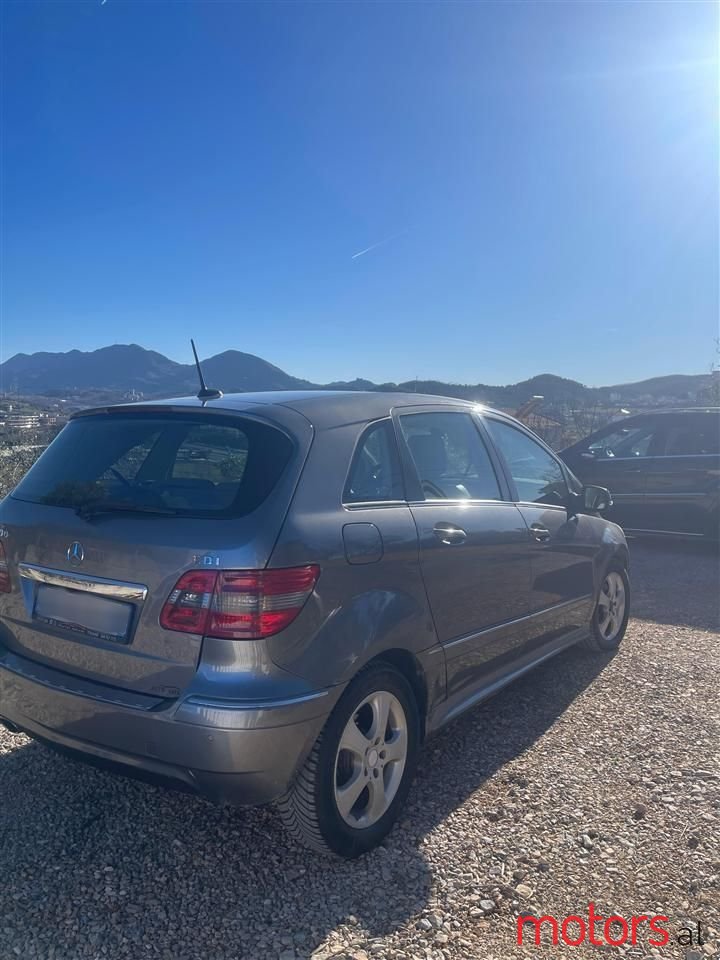 2008' Mercedes-Benz B 200 photo #4