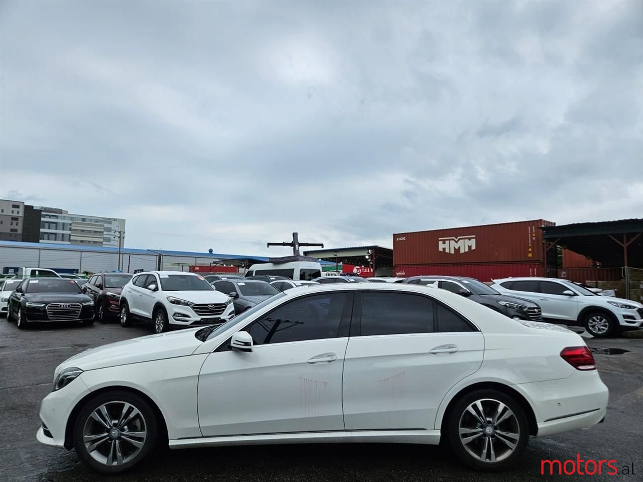 2016' Mercedes-Benz E 220 photo #1