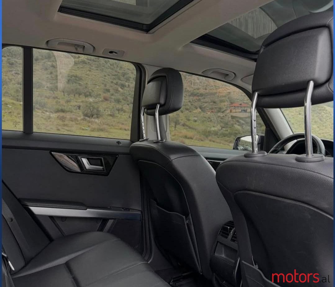 2014' Mercedes-Benz GLK 220 photo #5