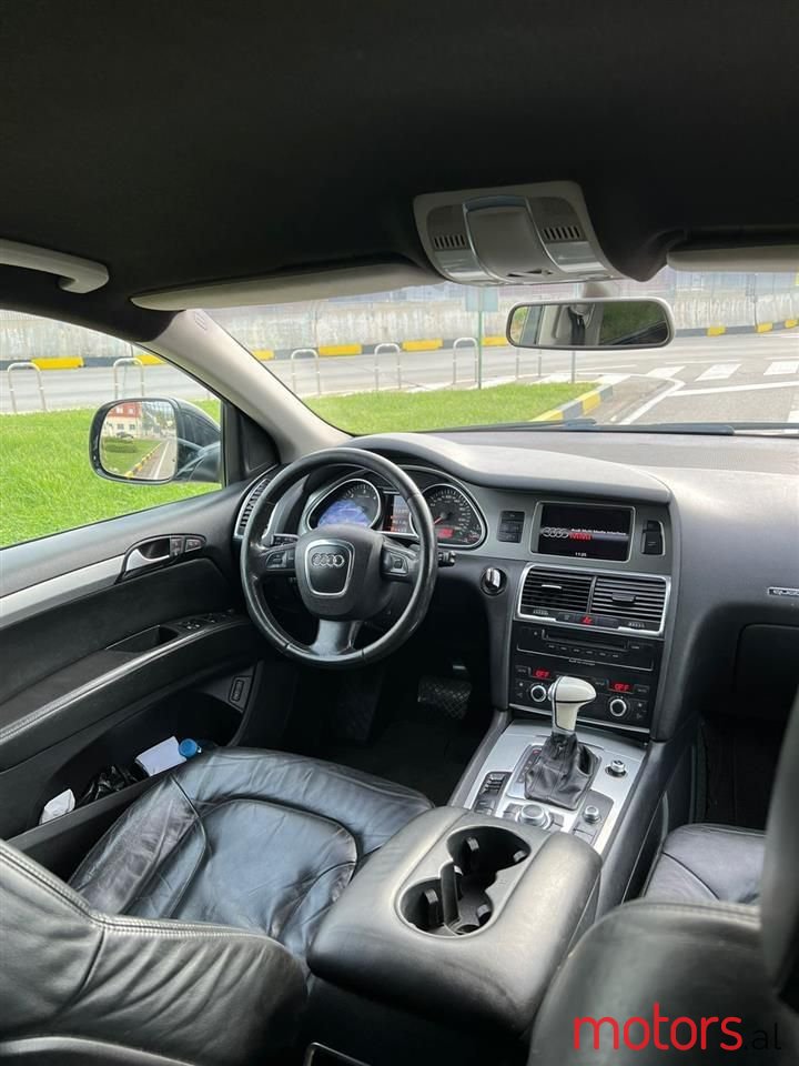 2006' Audi Q7 photo #6