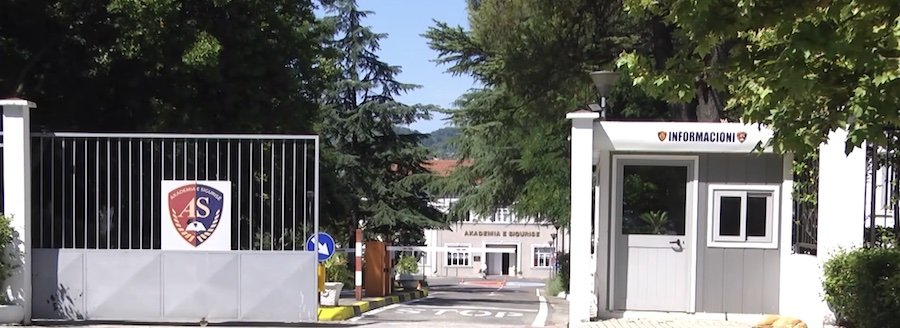 Helmohen 60 kursantë të Akademisë së Sigurisë, dyshohet sërish ushqimi i SORI-AL! Nis hetimi, AKU merr mostrat