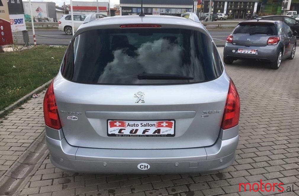 2013' Peugeot 308 photo #1