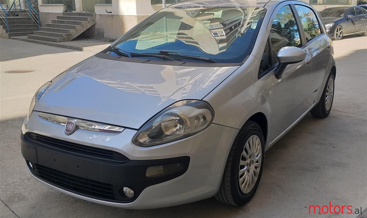 2010' Fiat Grande Punto photo #1