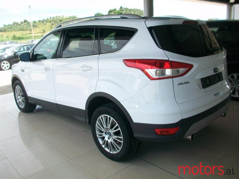 2014' Ford Kuga photo #3