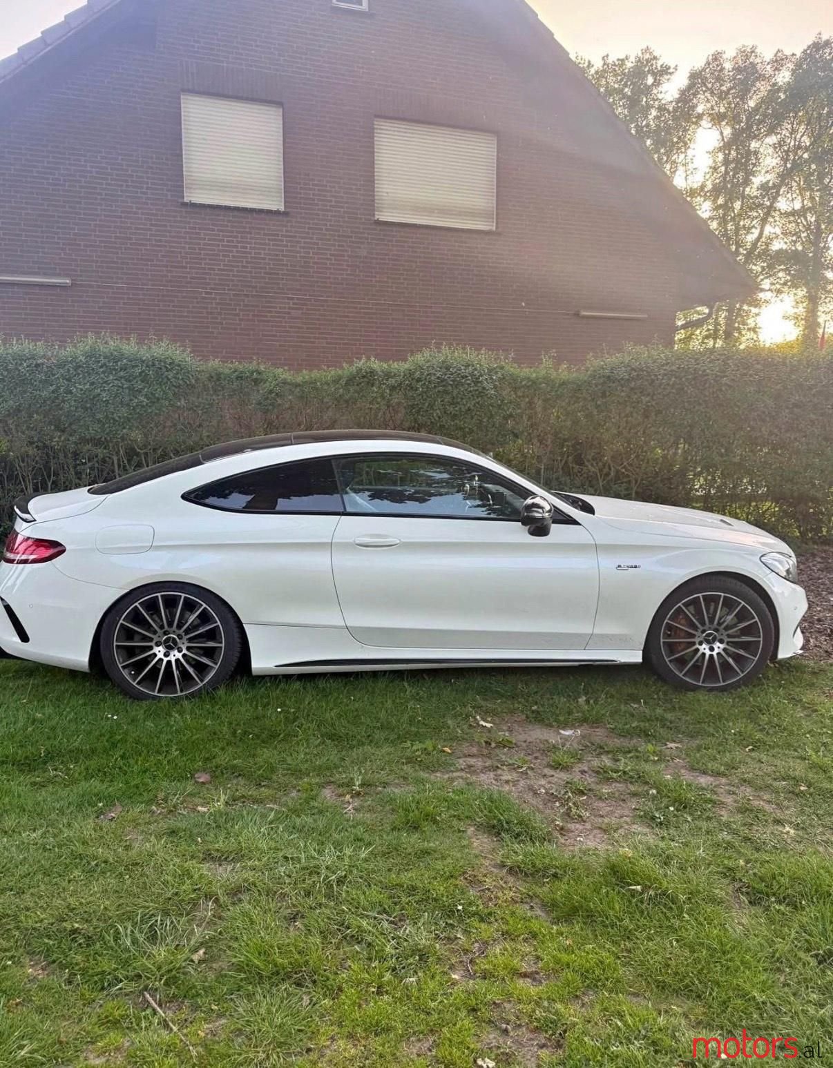 2017' Mercedes-Benz C 43 AMG photo #1