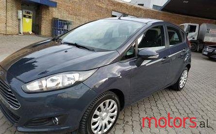 2012' Ford Fiesta photo #2