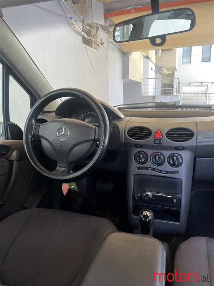 2000' Mercedes-Benz A 170 photo #4
