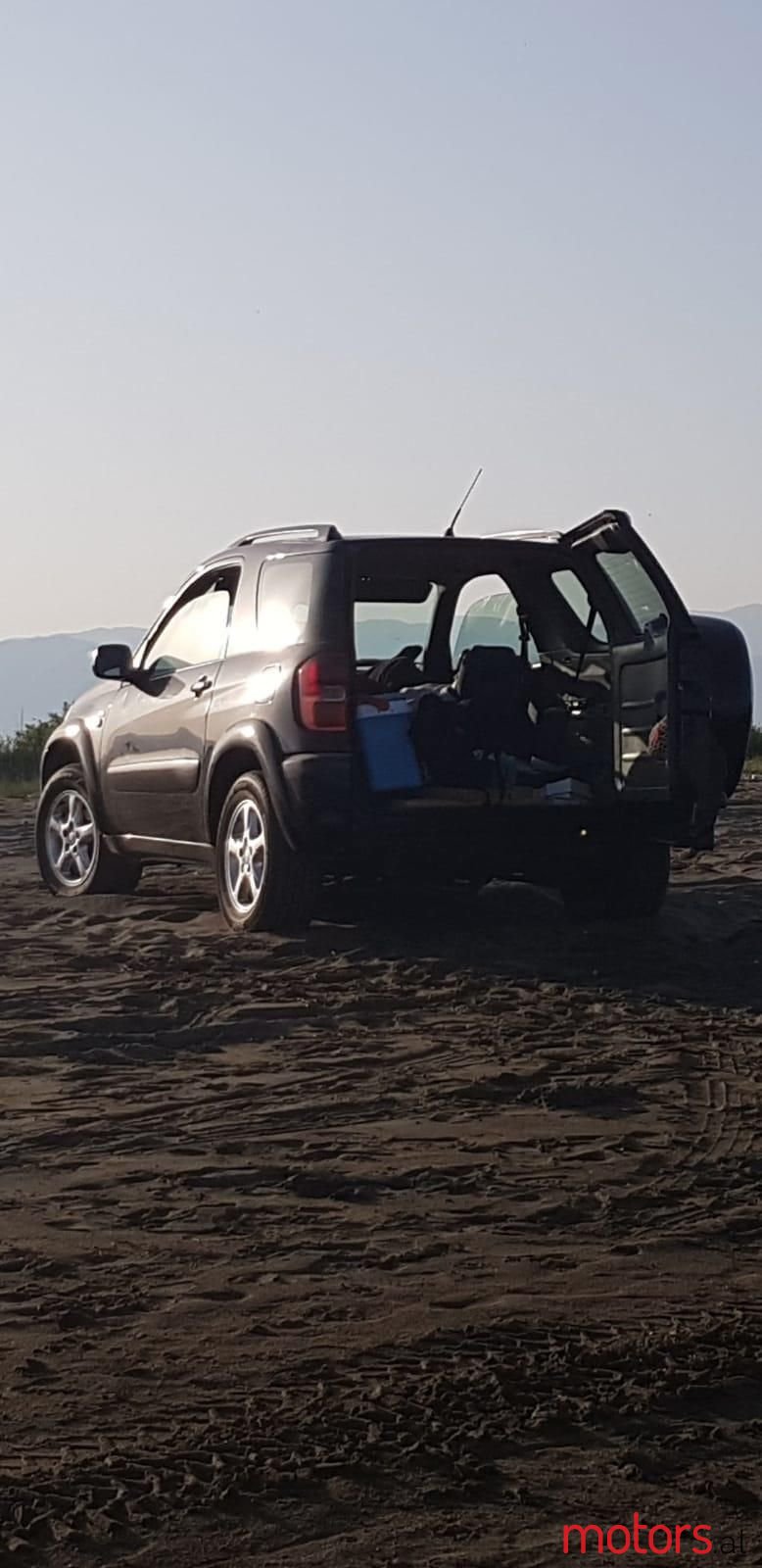 2004' Toyota RAV4 photo #4