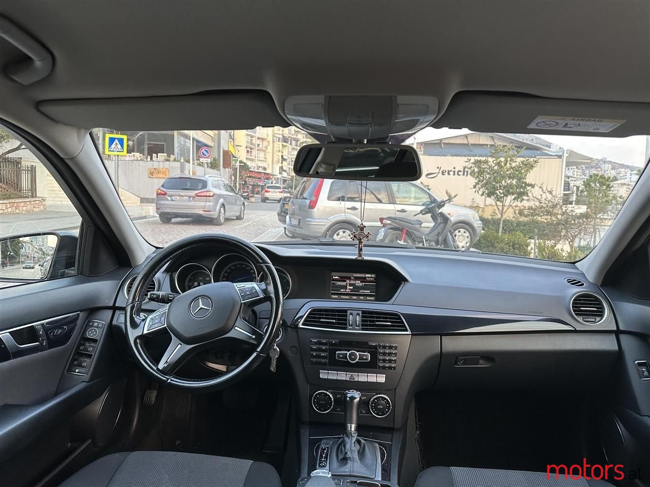 2014' Mercedes-Benz C 220 photo #3