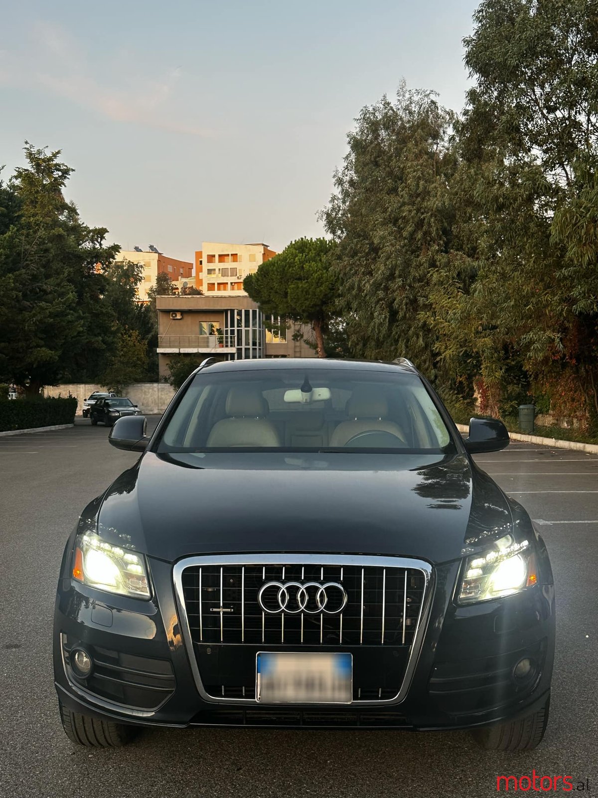 2012' Audi Q5 photo #5