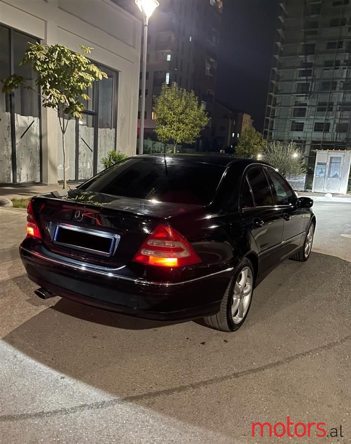 2003' Mercedes-Benz C 200 photo #2