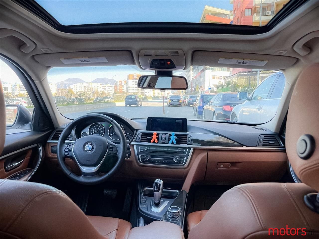 2014' BMW 328 photo #6