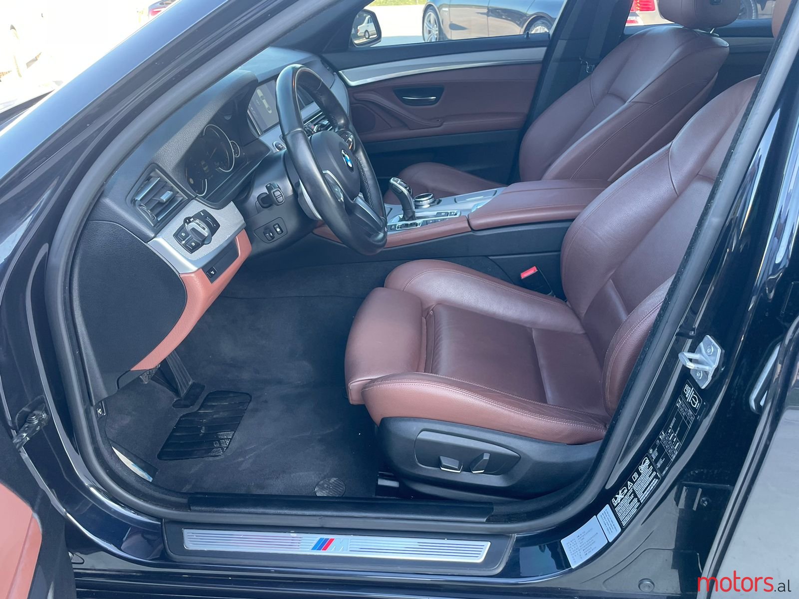 2014' BMW 530 photo #5