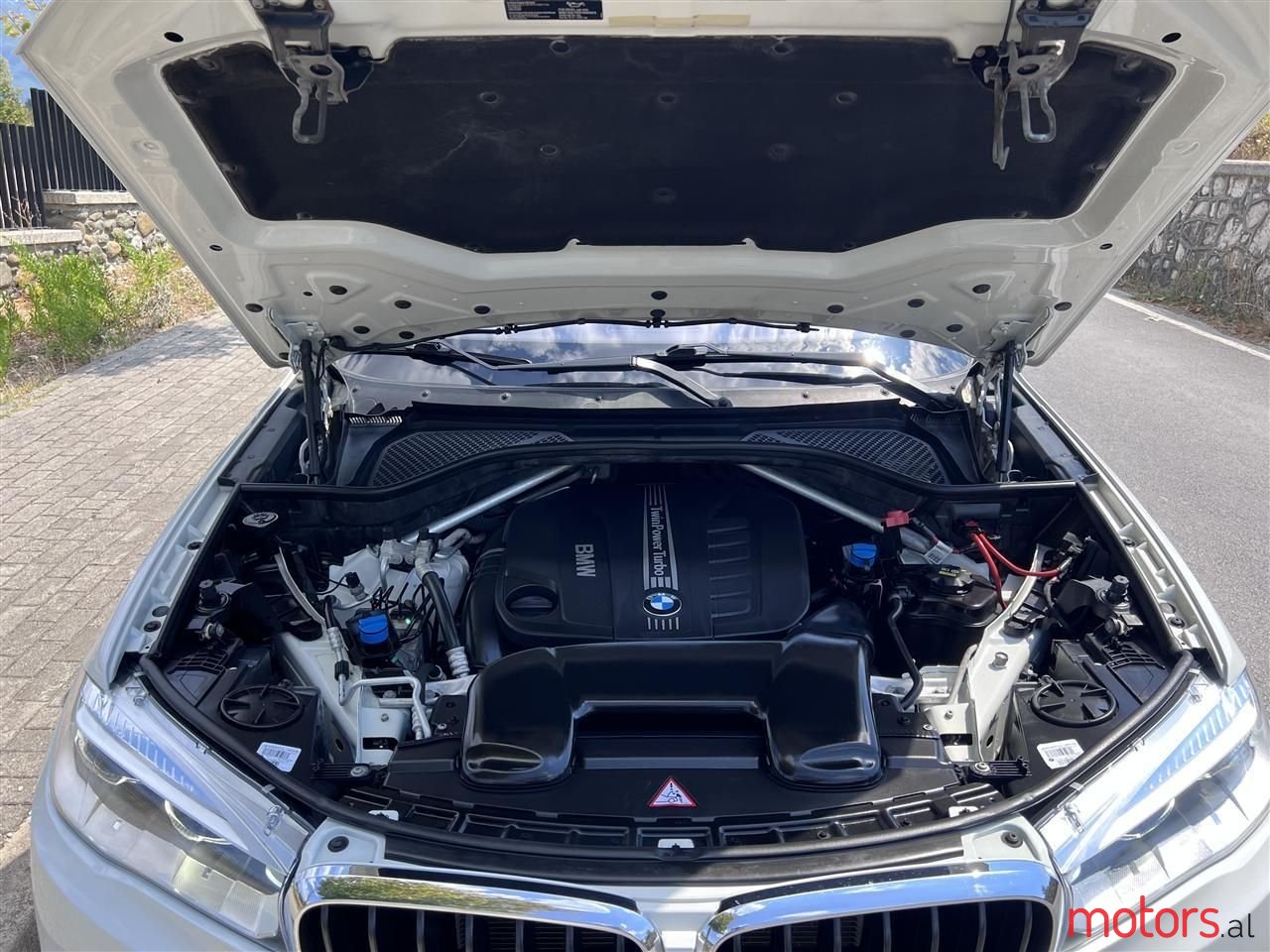 2015' BMW X5 photo #2