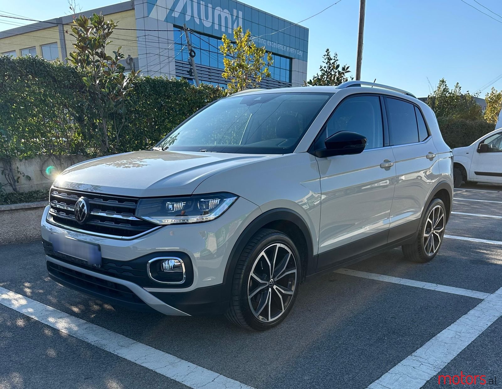 2021' Volkswagen T-Roc photo #1