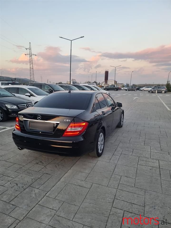 2012' Mercedes-Benz C 220 photo #4