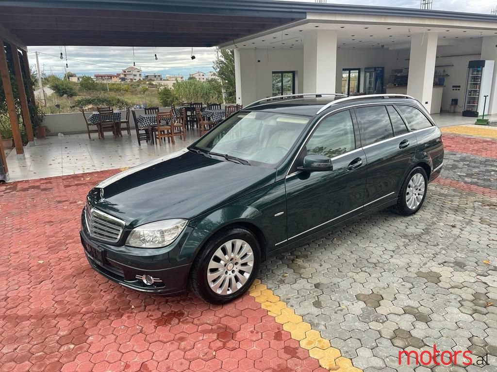 2010' Mercedes-Benz C 200 photo #1