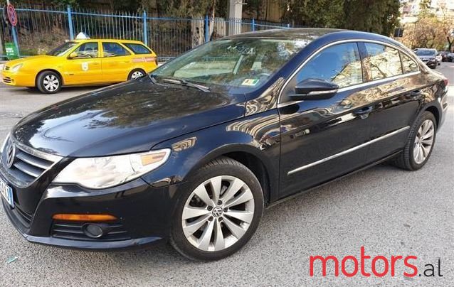 2010' Volkswagen CC photo #1