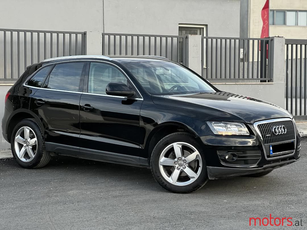 2010' Audi Q5 photo #1