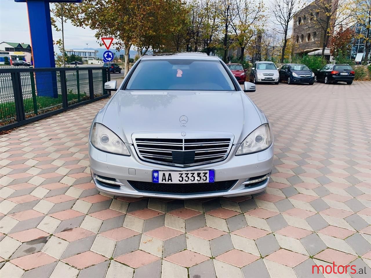 2008' Mercedes-Benz S 320 photo #2