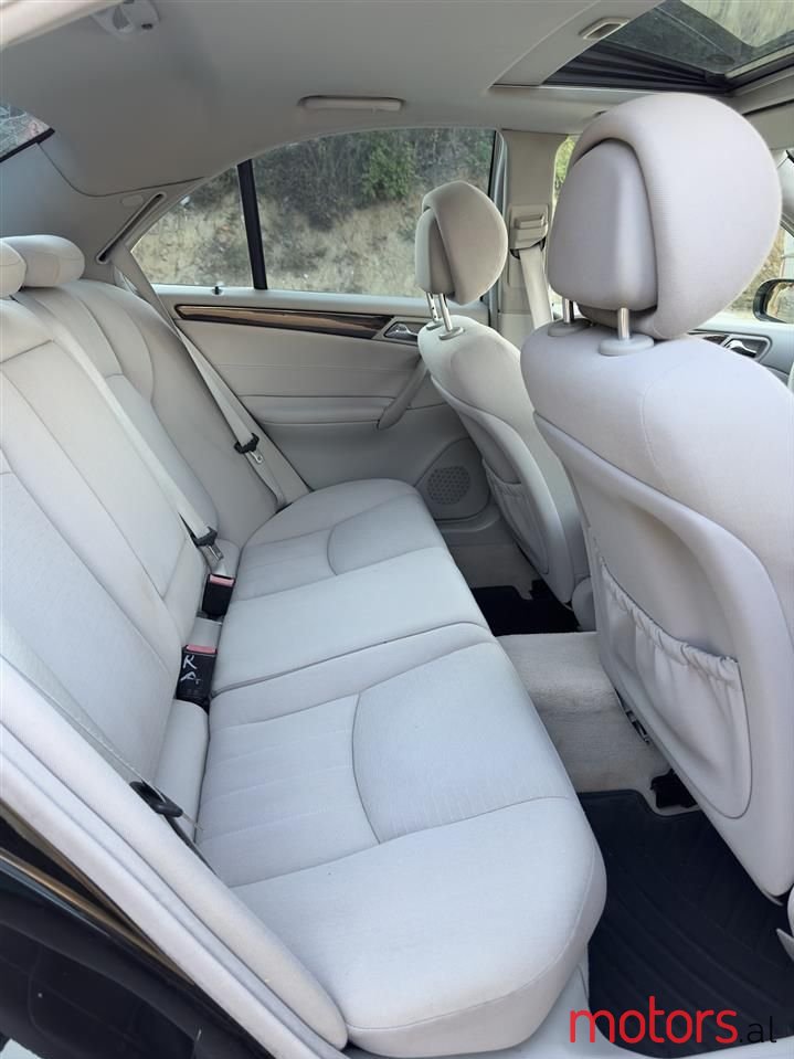 2007' Mercedes-Benz C 220 photo #4