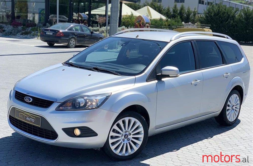 2009' Ford Focus photo #1